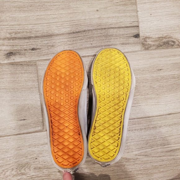 Flour Shop vans limited  edition - Picture 3 of 4